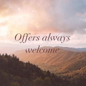 Open to reasonable offers.🌿